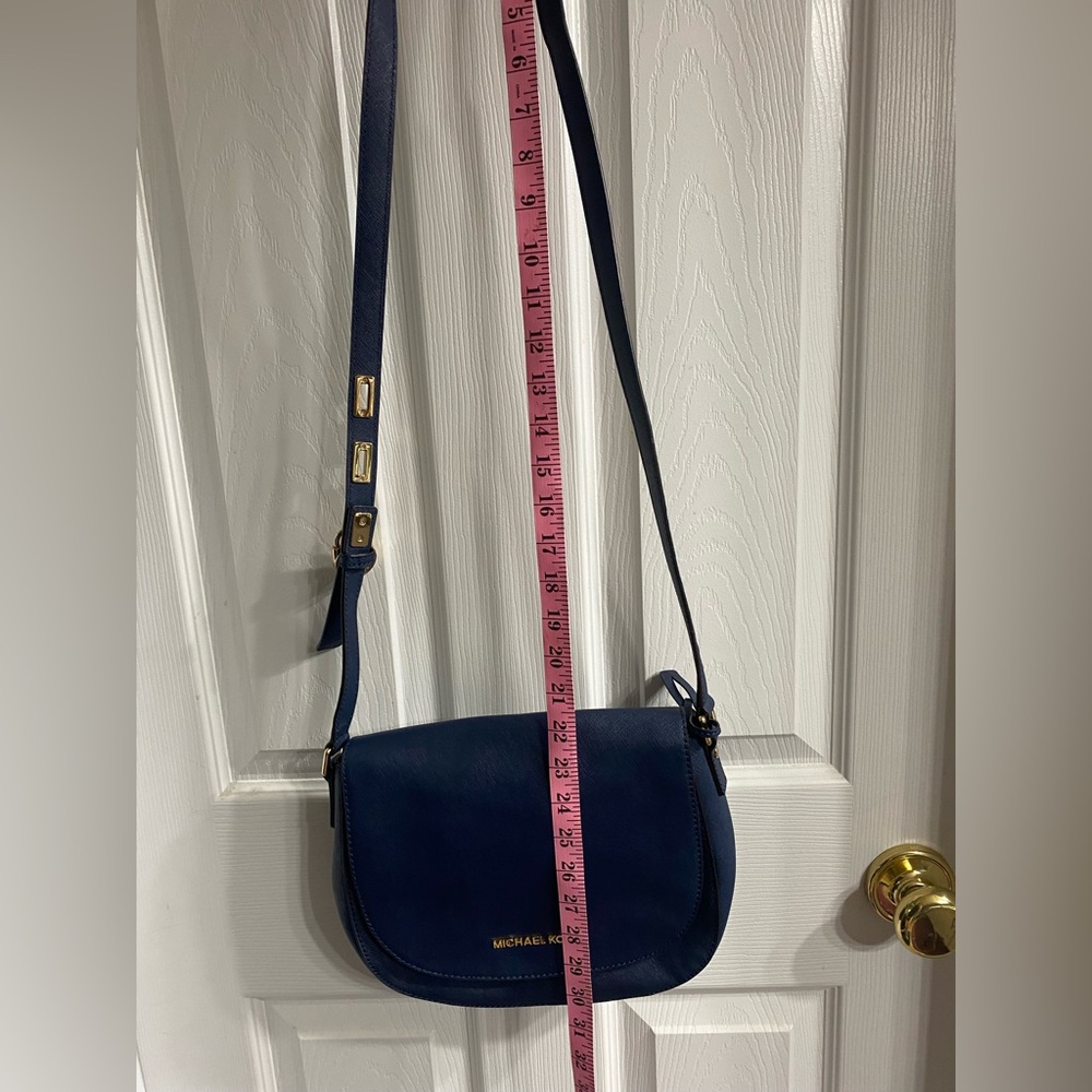 Michael Kors Dark Blue Hamilton Crossbody Bag with Gold Details - Picture 10 of 16